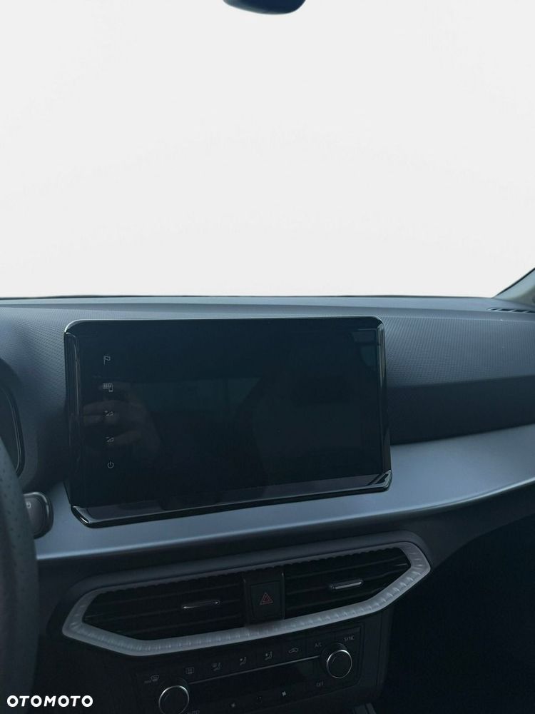 Seat Arona - 12