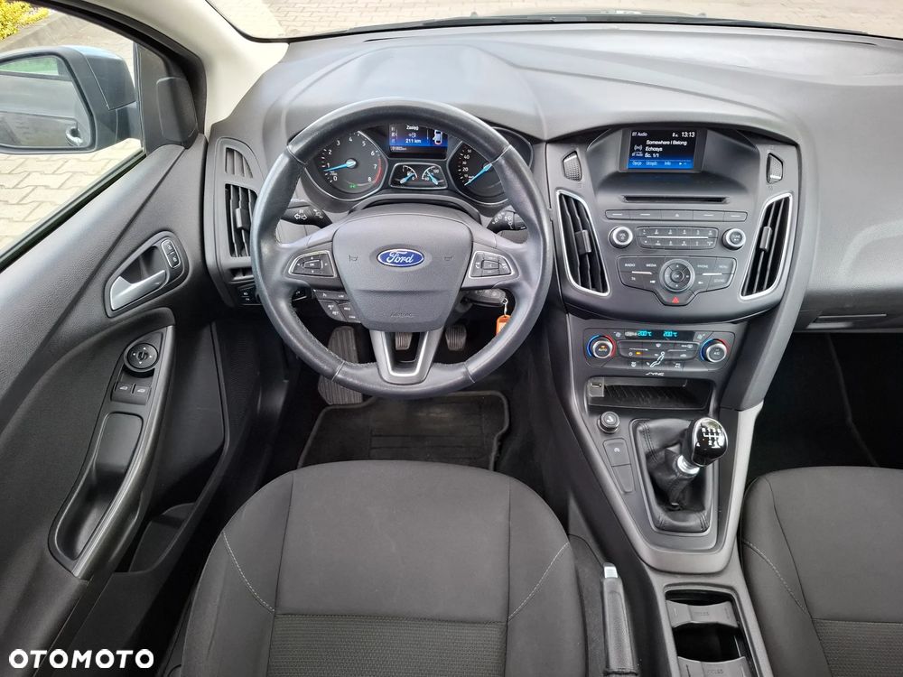 Ford Focus - 19