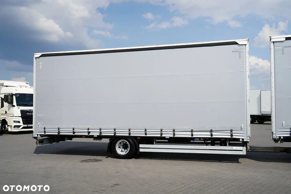 Volkswagen FL / 280 / ACC / E 6 / ZESTAW PRZEJAZDOWY 120 M3 / ŁADOWNOŚĆ 12 750 KG, - 39