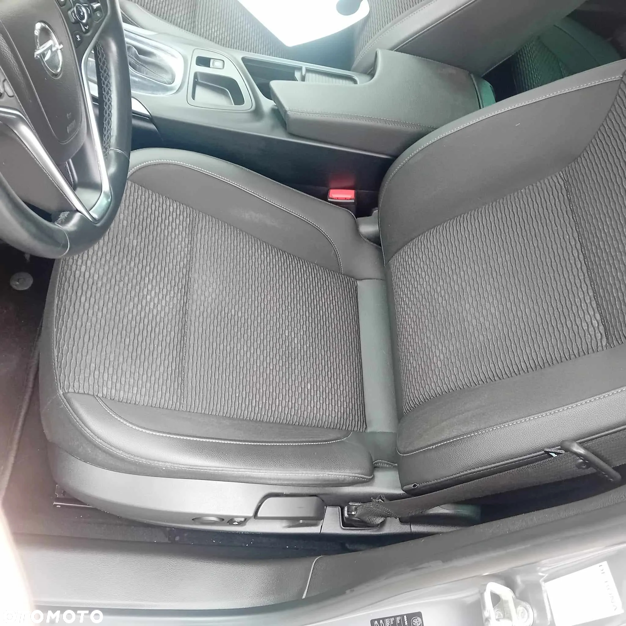 Opel Insignia 1.6 CDTI Edition - 14