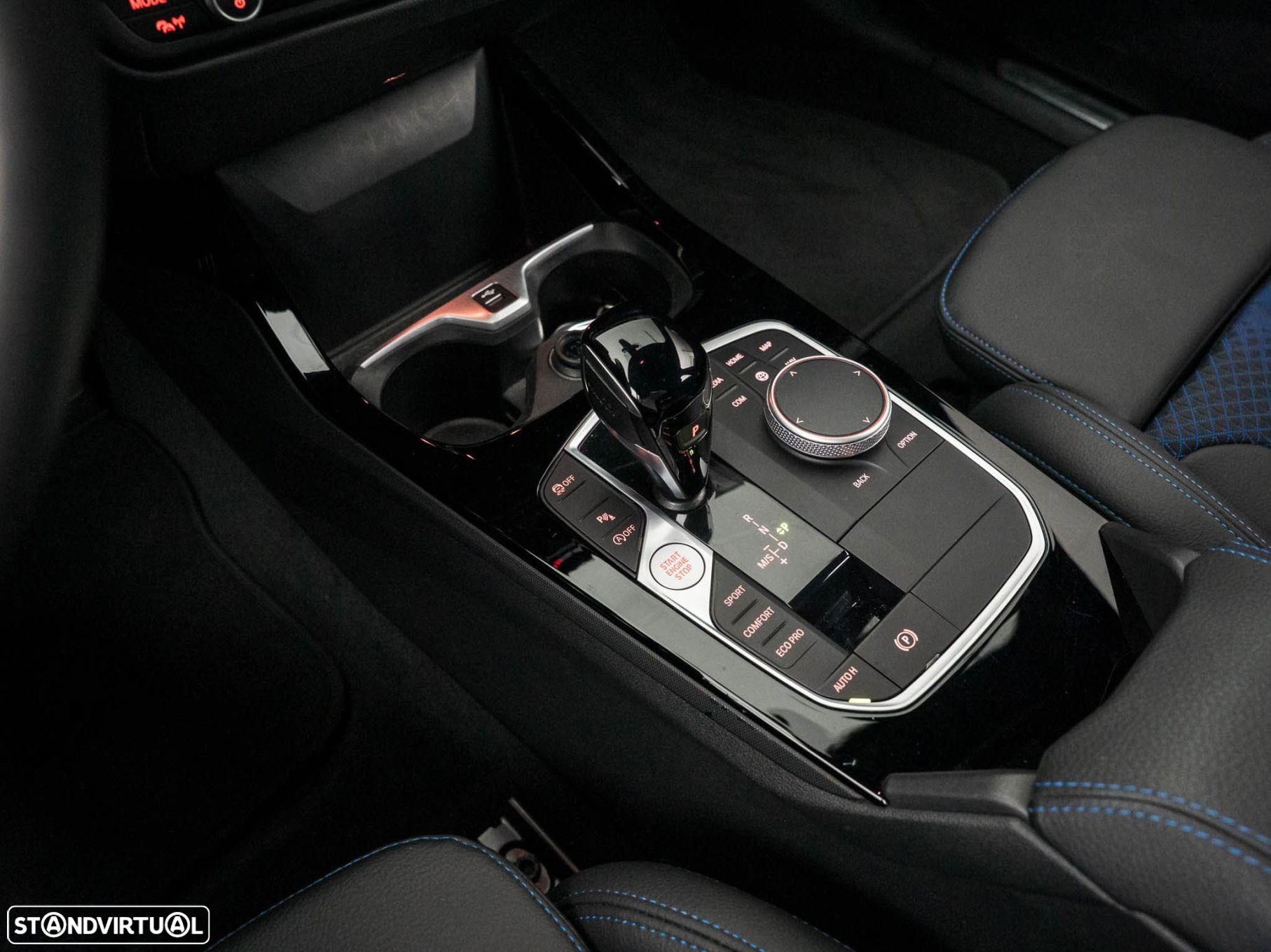 BMW 116 d Pack Desportivo M Auto - 23