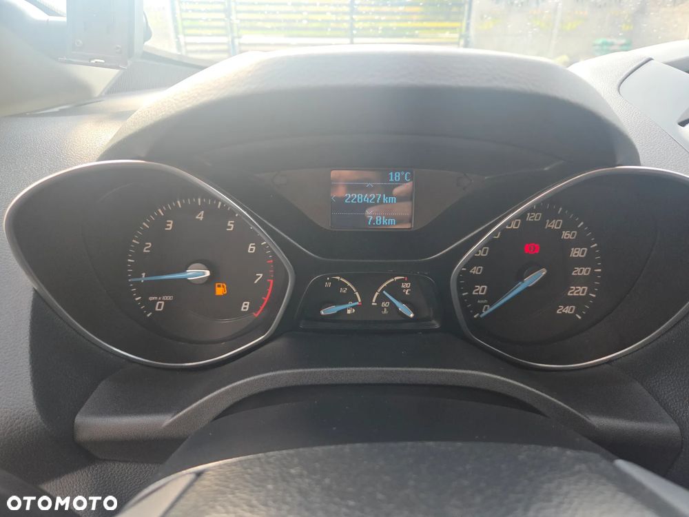 Ford C-MAX 1.6 Ti-VCT Champions Edition - 29