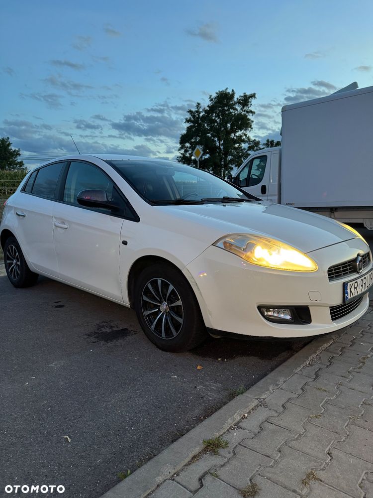 Fiat Bravo 1.4 T-Jet 16V Dynamic - 2