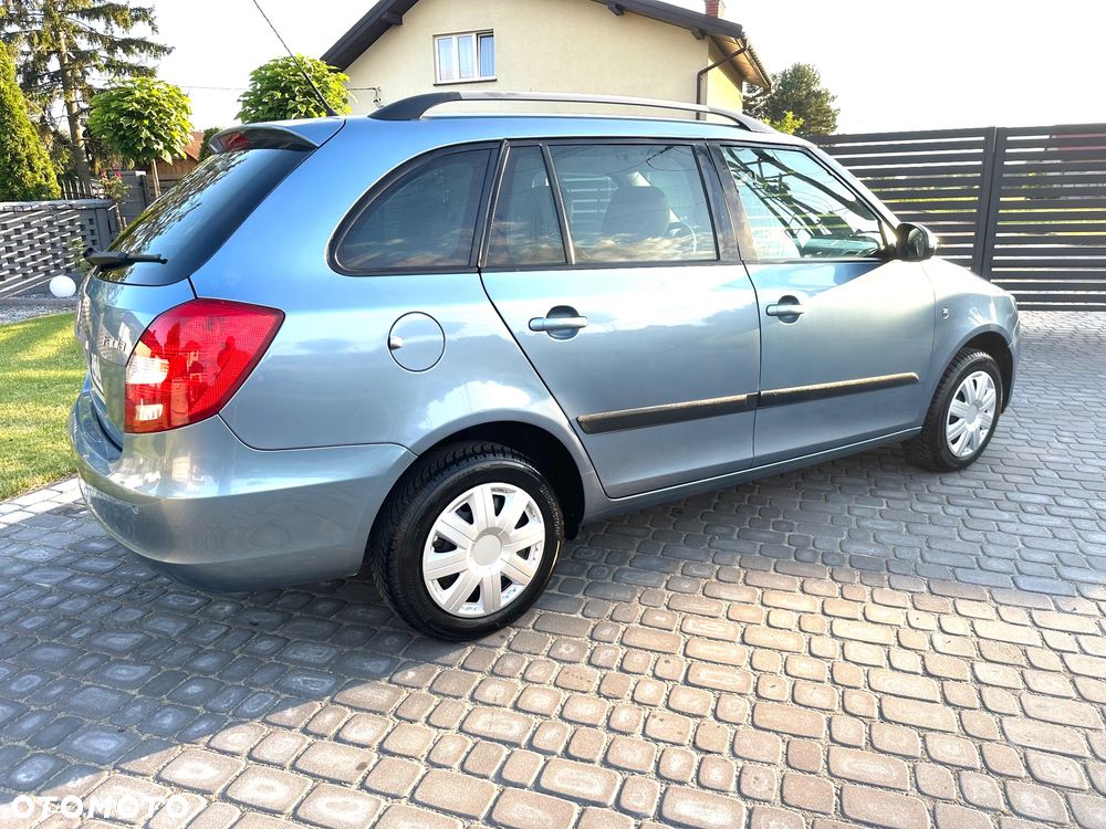 Skoda Fabia 1.6 16V Elegance - 3