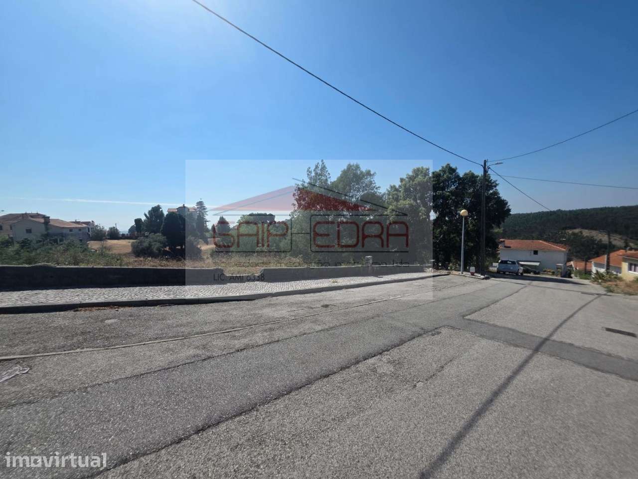 Lotes (8) para moradias modernas no Luso pelo valor total de 181 000 € - Grande imagem: 4/8