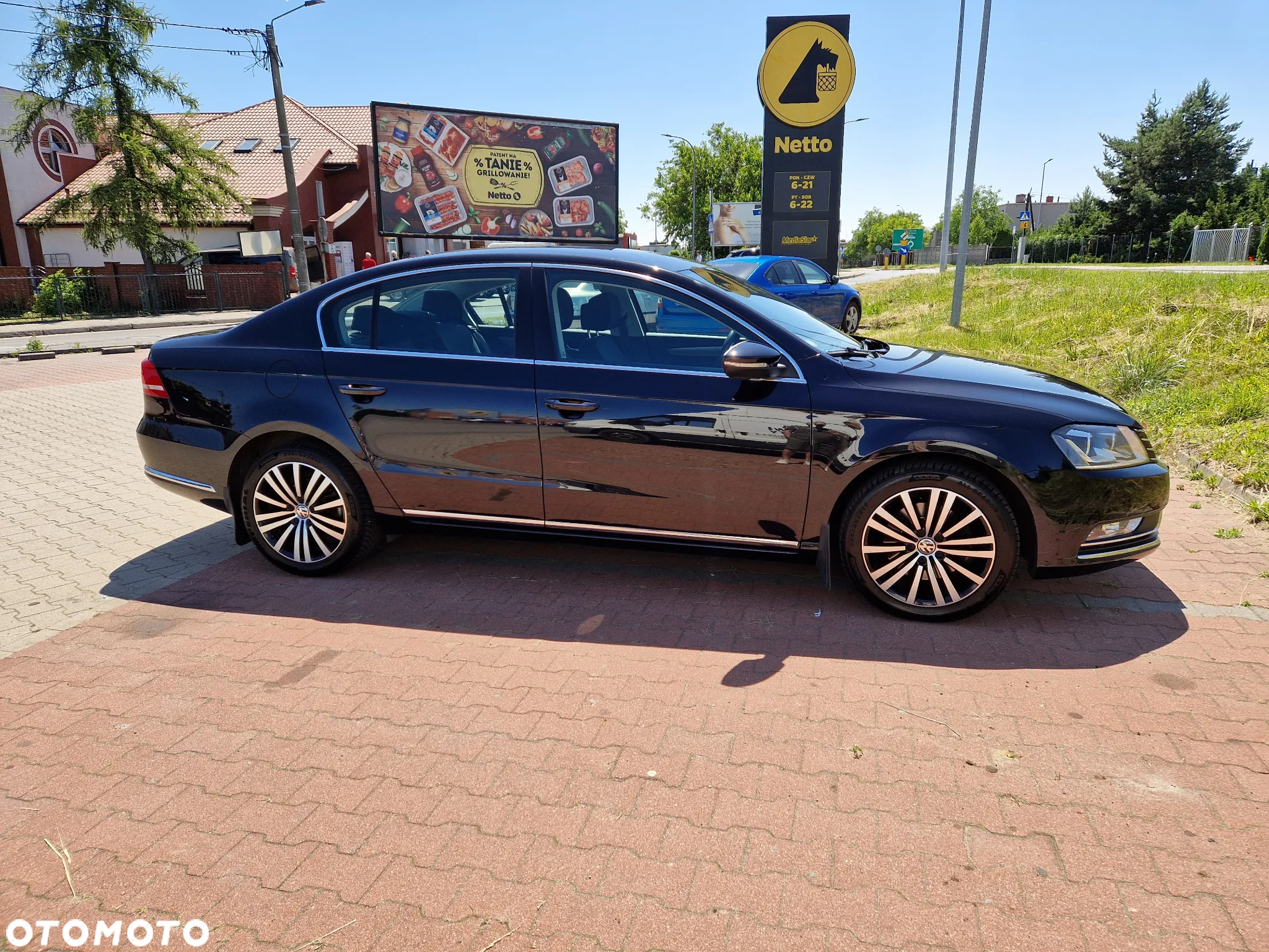 Volkswagen Passat - 10