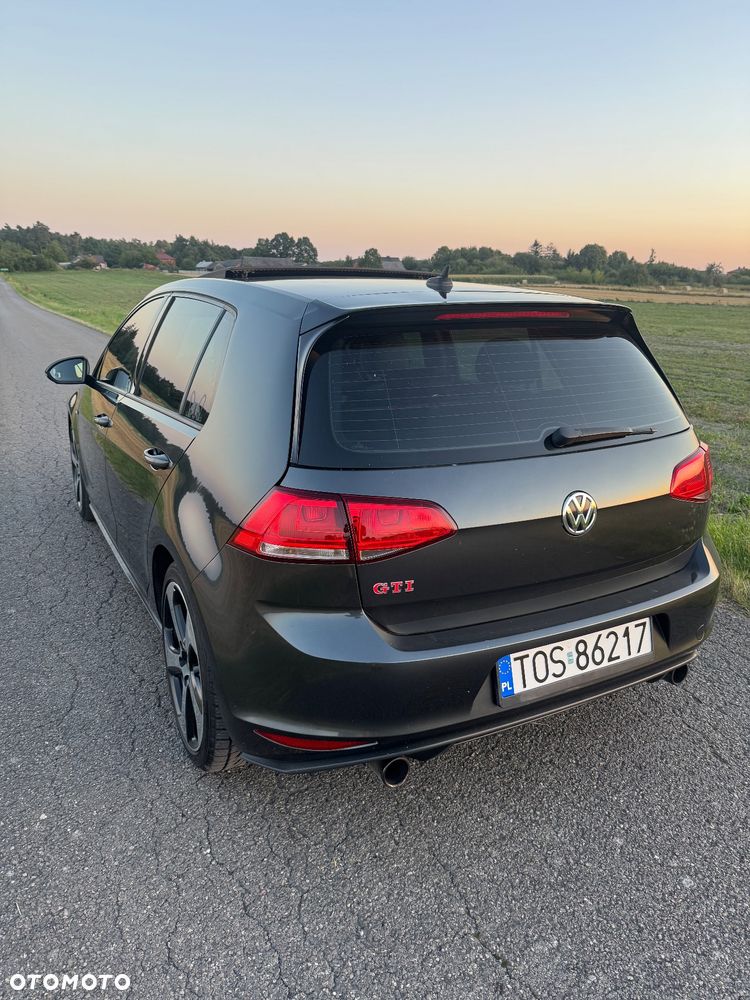 Volkswagen Golf VII 2.0 TSI BMT GTI DSG - 4