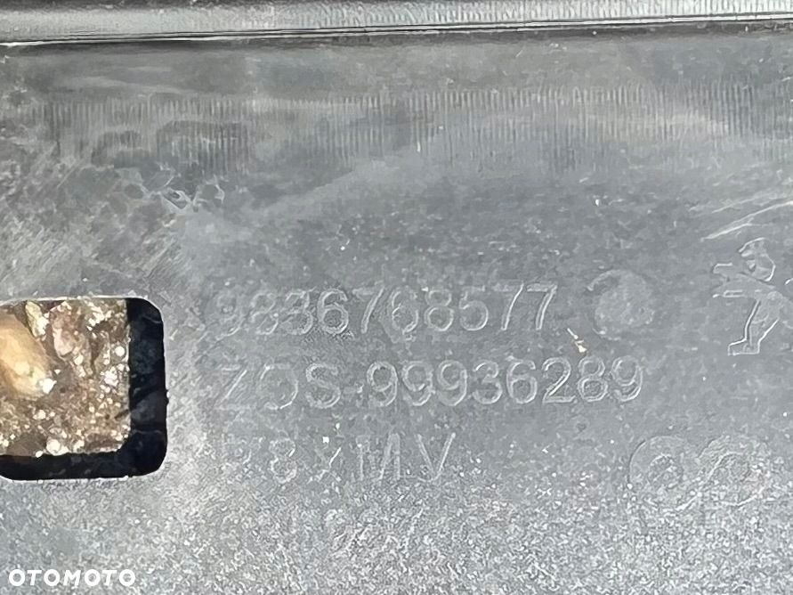 Zderzak przedni PEUGEOT 3008/5008 II LIFT 6PDC - 6