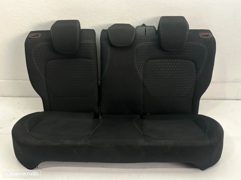 Conjunto Bancos - Ford Fiesta VII (2018) - 2