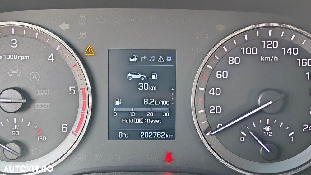 Hyundai Tucson blue 1.7 CRDi 2WD Style - 29