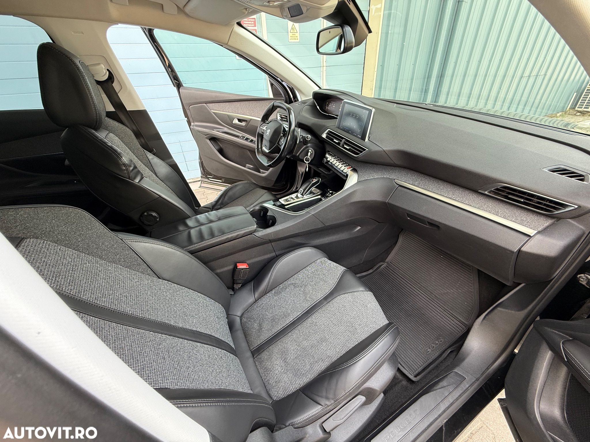 Peugeot 3008 1.5 BlueHDI S&S EAT8 Allure - 20