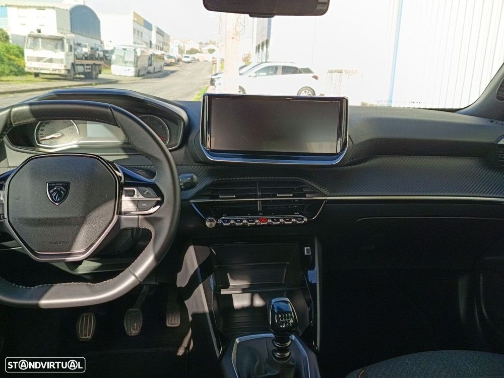 Peugeot 2008 1.2 Style - 8