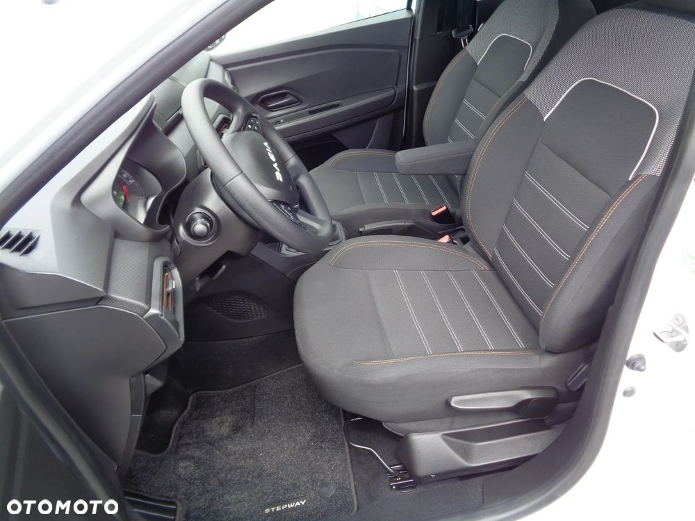 Dacia Sandero Stepway - 11