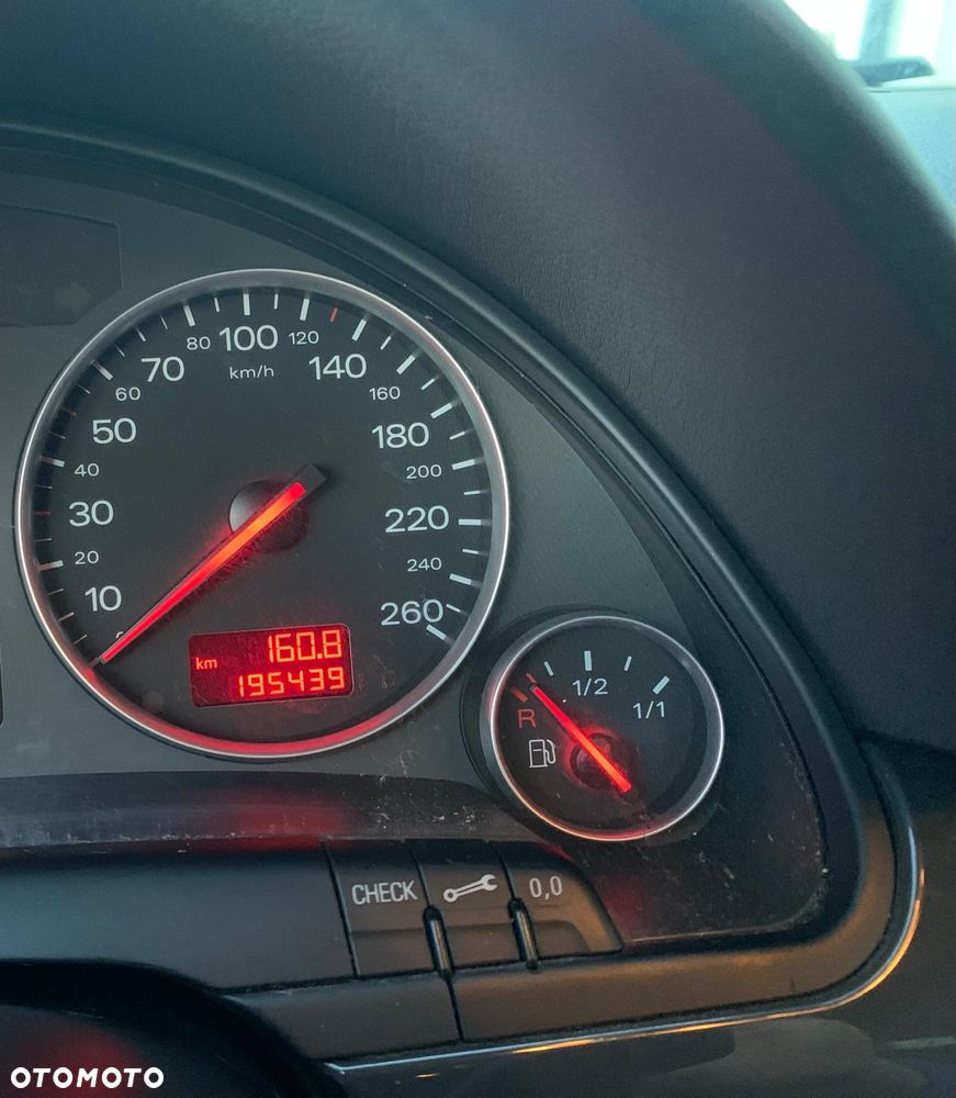 Audi A4 Limousine 1.8T - 9