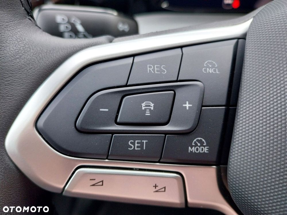 Volkswagen Golf - 15