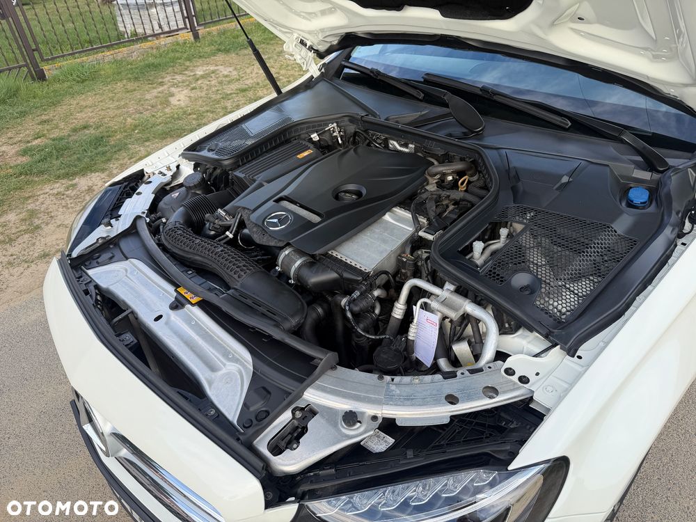 Mercedes-Benz Klasa C 200 9G-TRONIC - 37