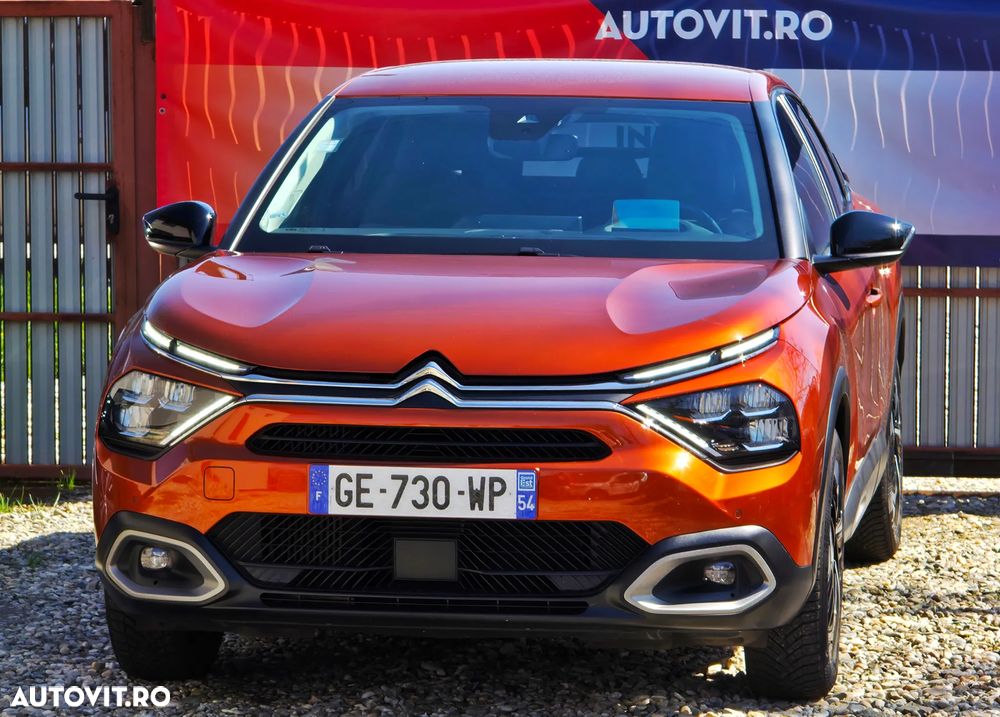 Citroën C4 PureTech 130 Stop&Start EAT8 SHINE - 1
