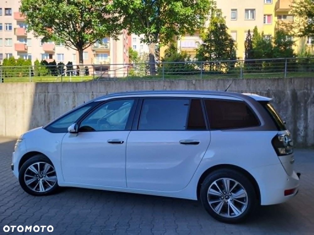 Citroën C4 Grand Picasso BlueHDi 150 EAT6 Exclusive - 23