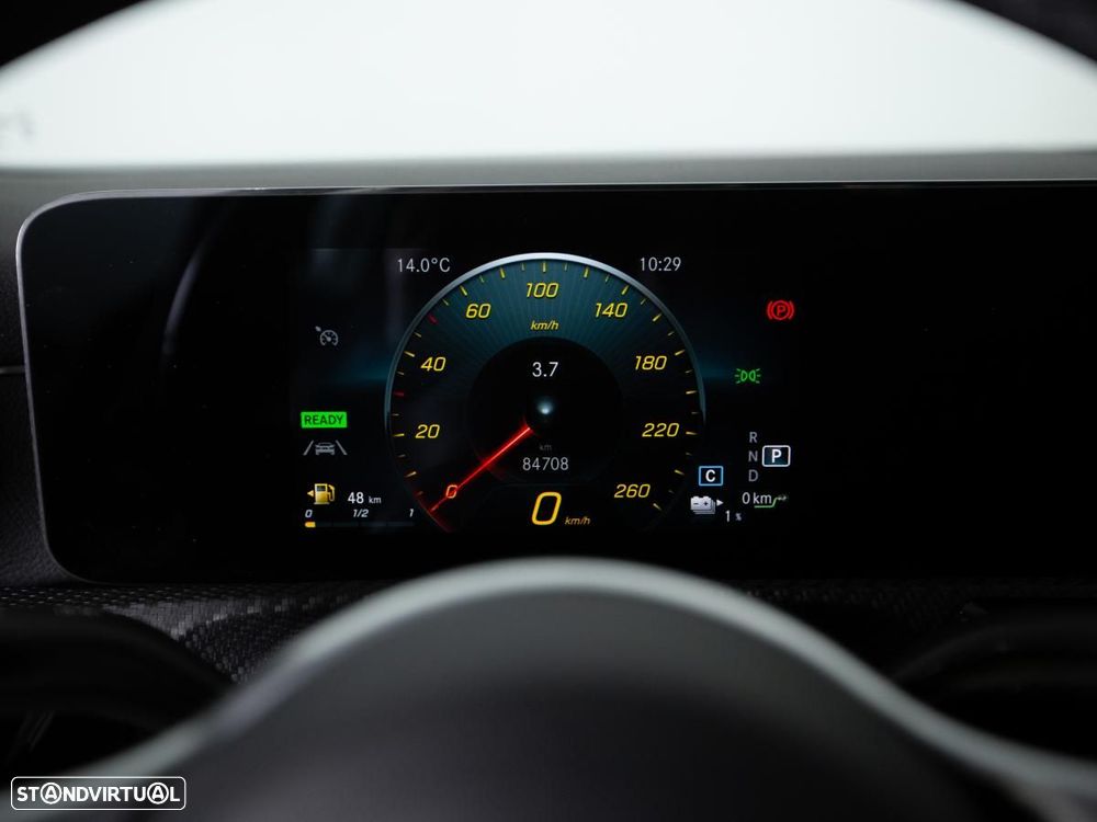 Mercedes-Benz A 250 e Style Plus - 23