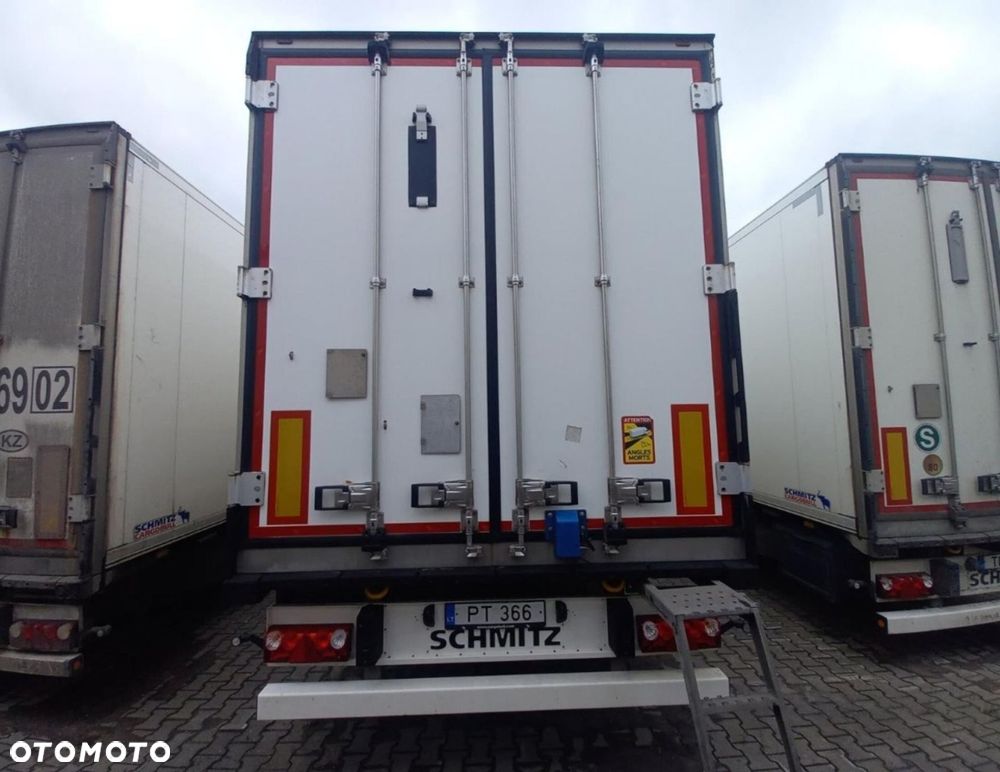 Schmitz Cargobull SKO FP 45 Carrier Vector 1550 - 6