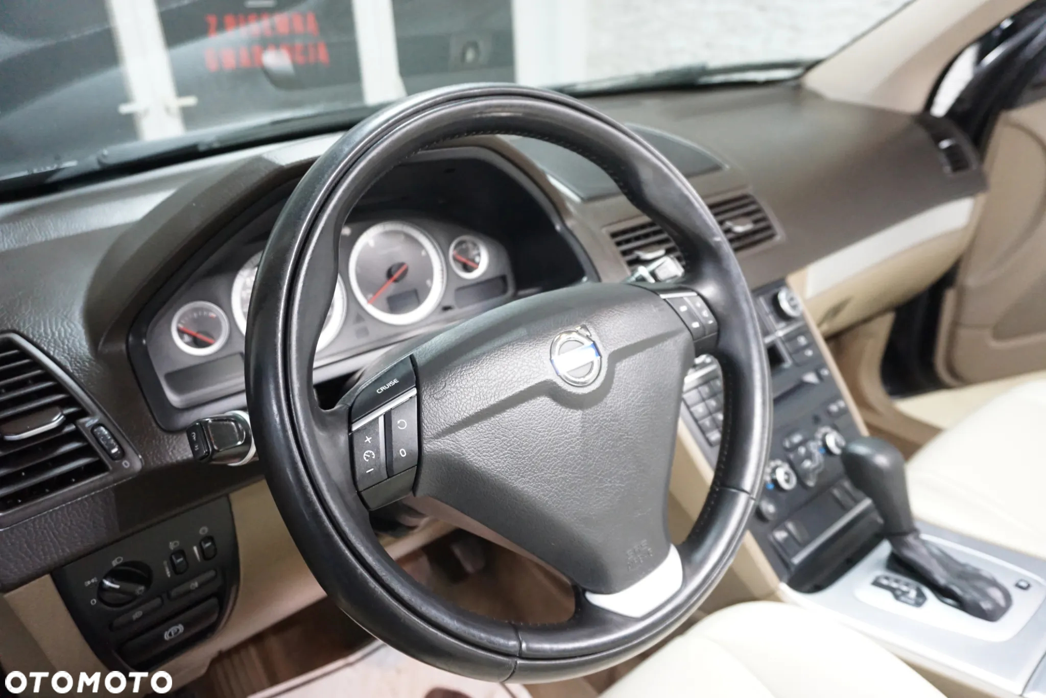 Volvo XC 90 - 19