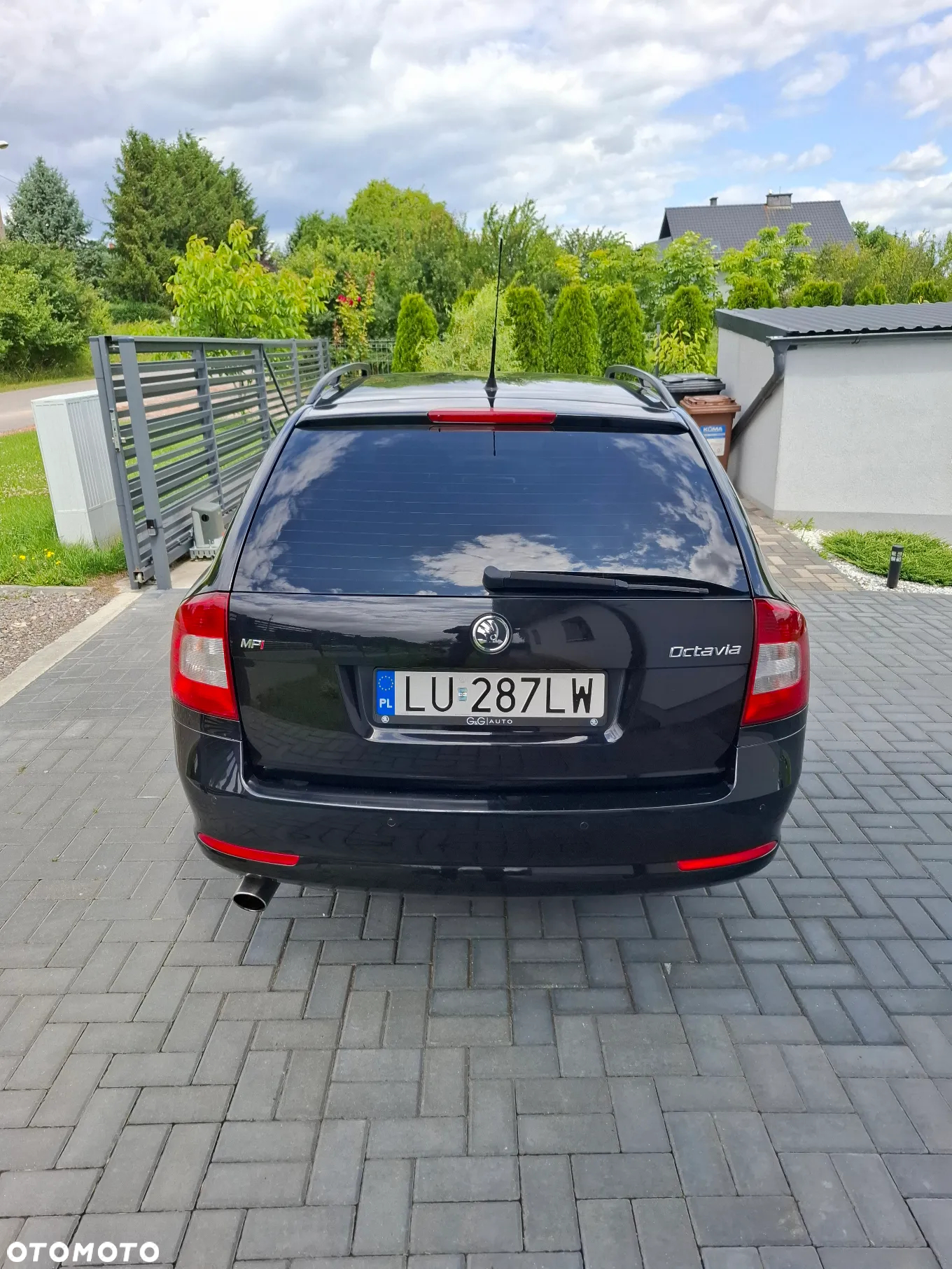 Skoda Octavia 1.6 Combi Ambiente - 8