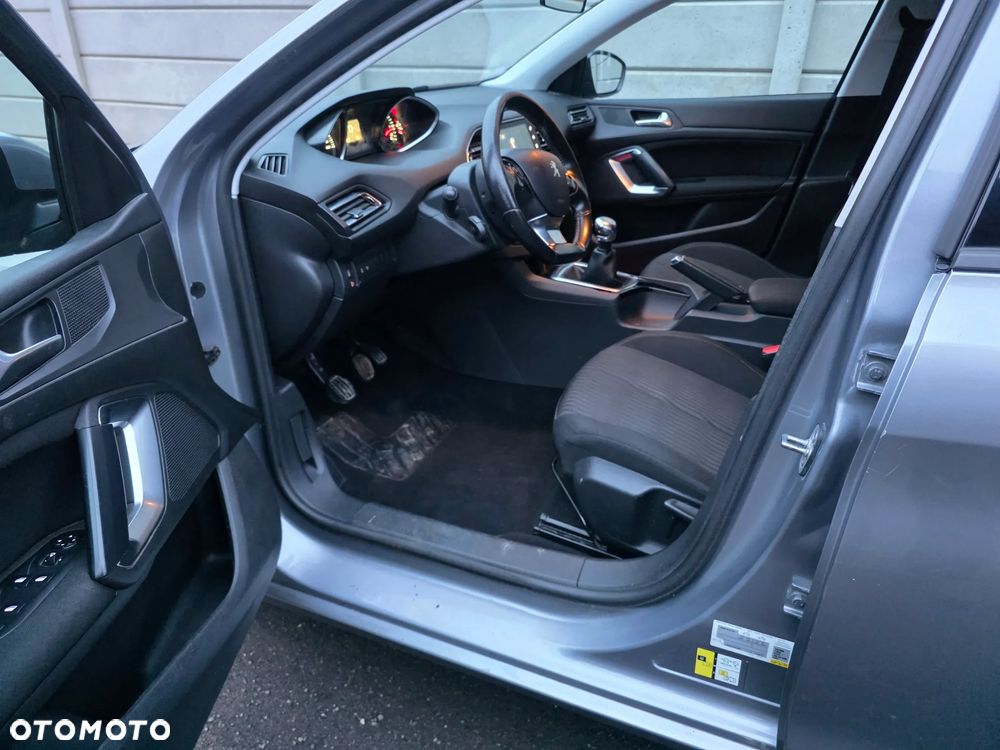 Peugeot 308 1.6 HDi Access - 11