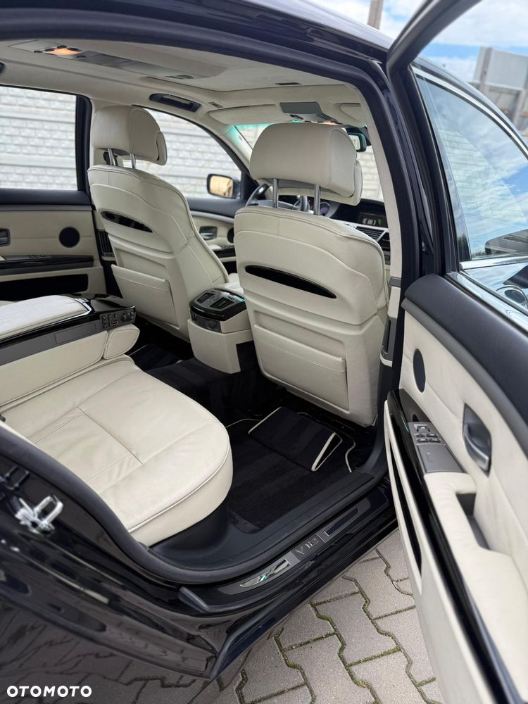 BMW Seria 7 760i L - 13