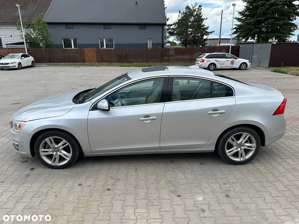 Volvo S60 - 15