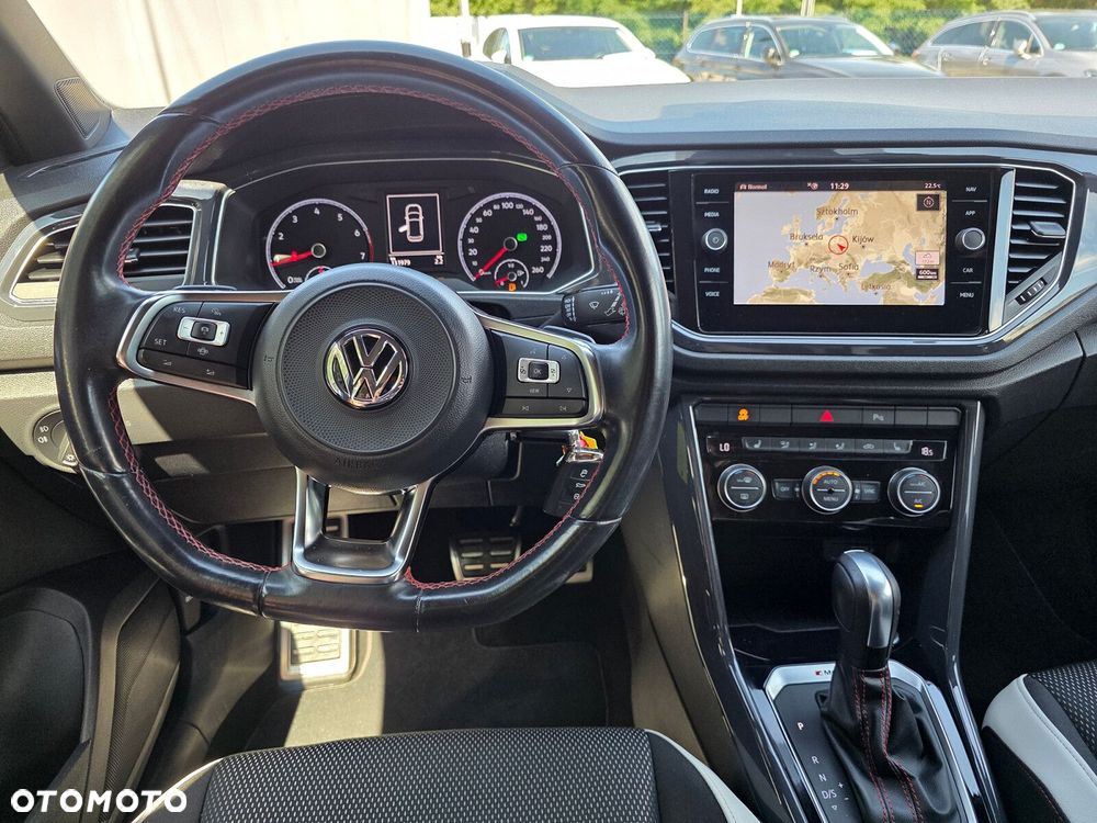 Volkswagen T-Roc - 11