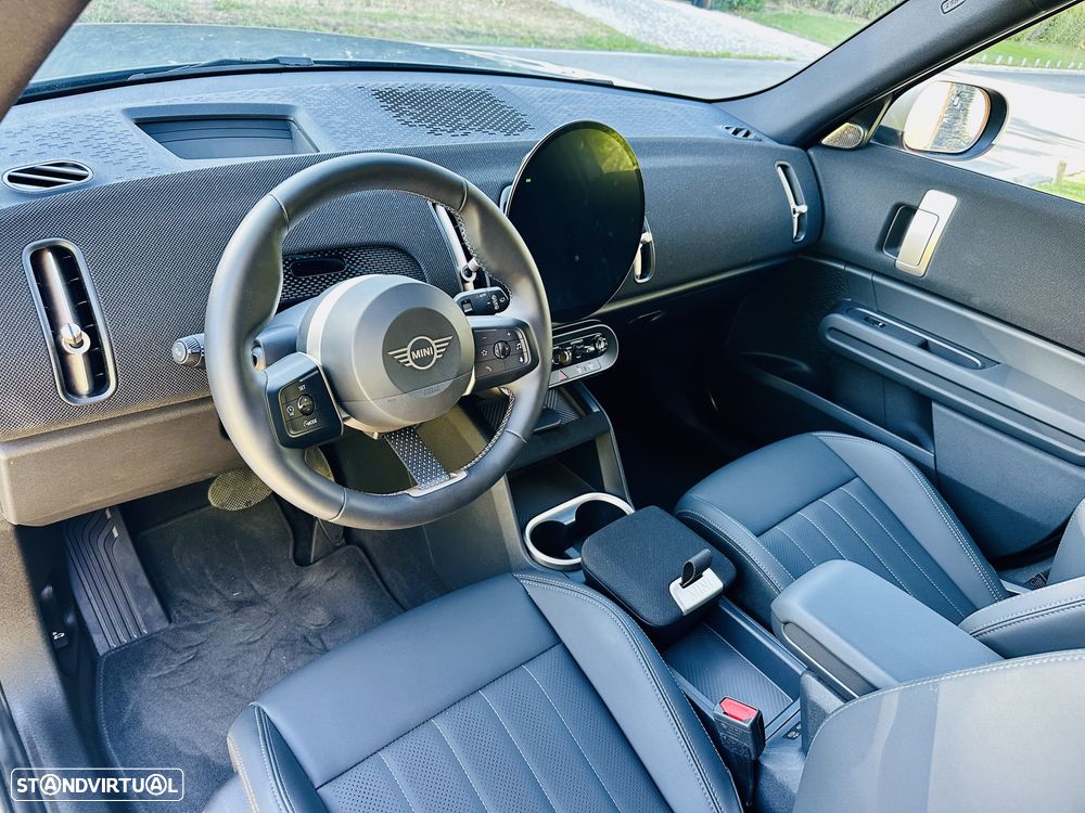 MINI Countryman S Classic S + - 25