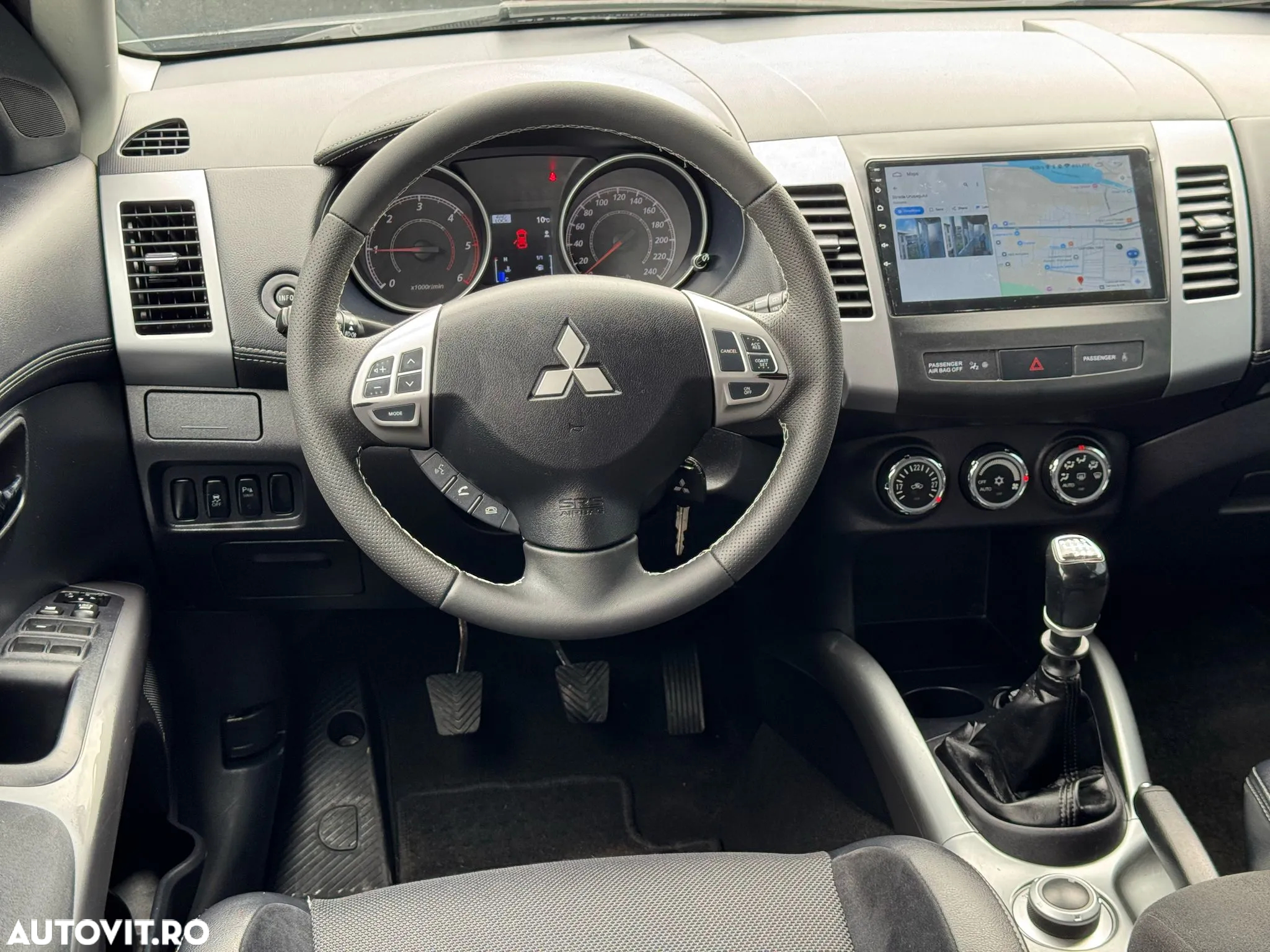 Mitsubishi Outlander - 5