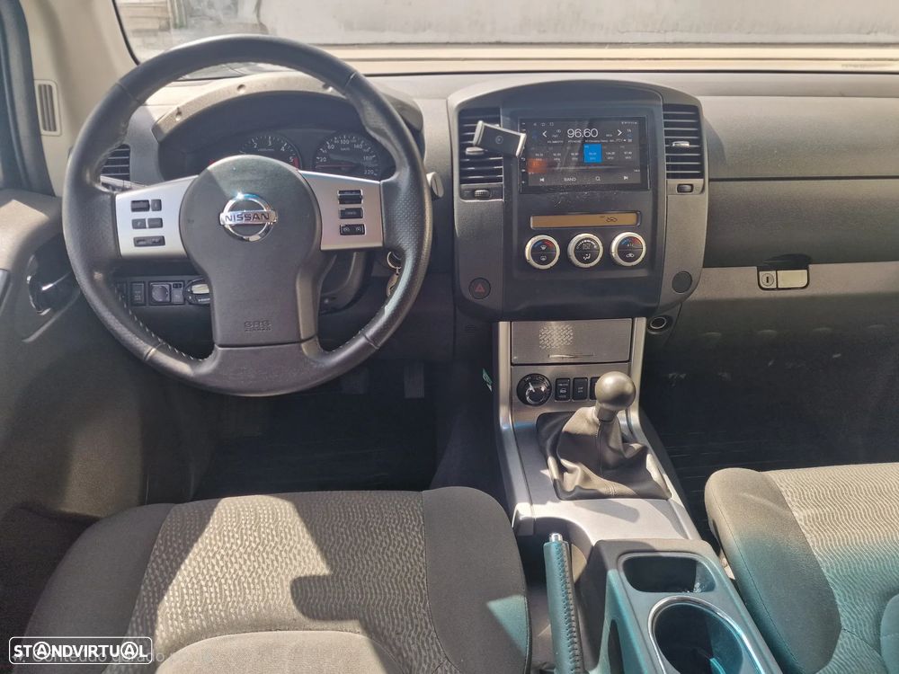 Nissan Navara SE - 6