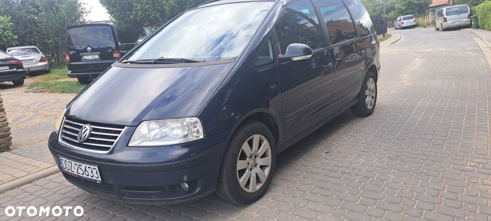 Volkswagen Sharan - 1