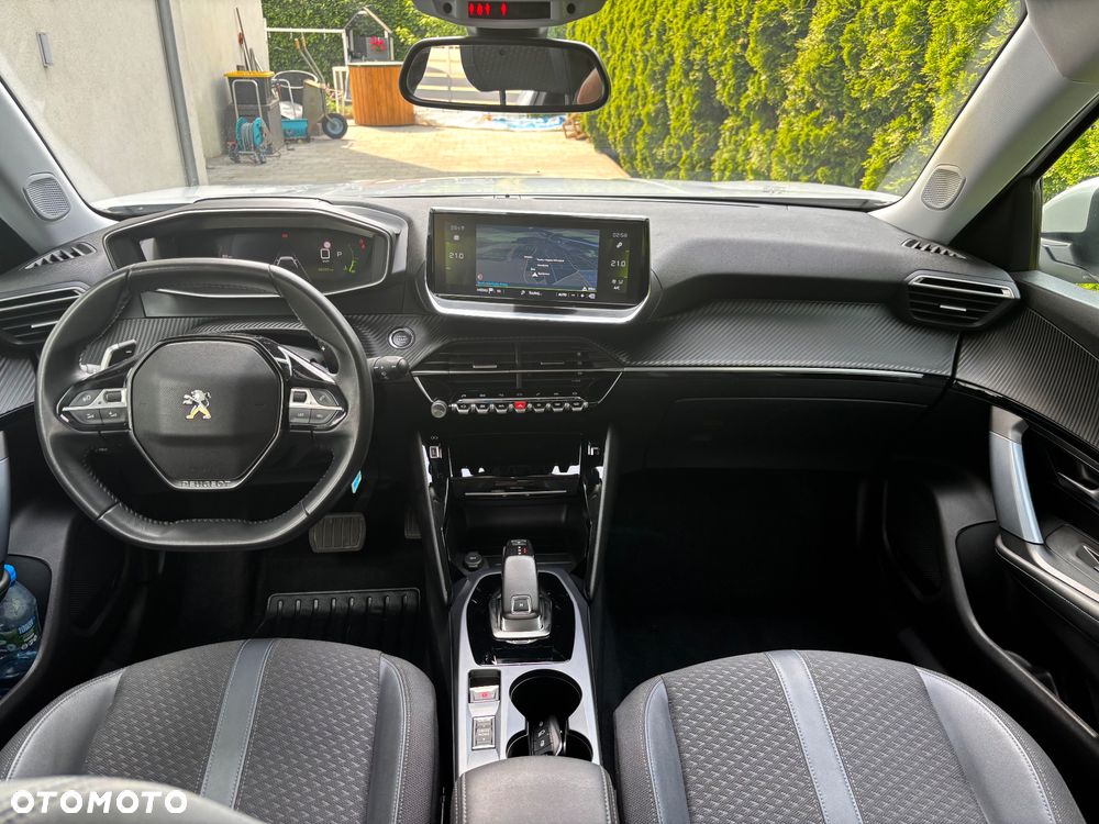 Peugeot 2008 1.2 PureTech Active S&S EAT8 - 13