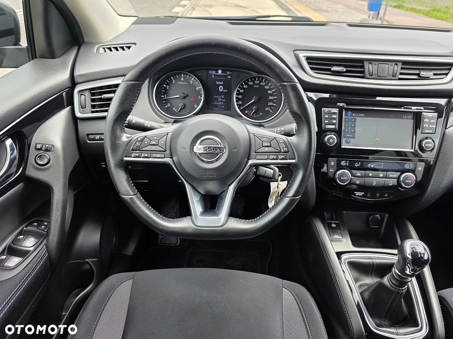 Nissan Qashqai 1.2 DIG-T N-Connecta - 22