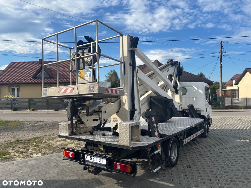 Nissan Cabstar - 3