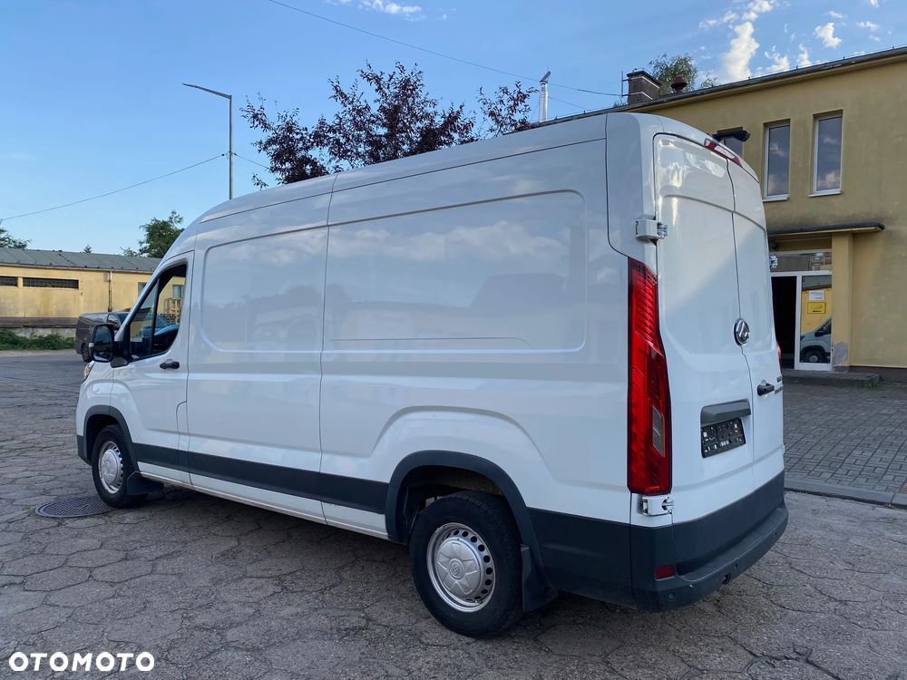 Maxus Deliver 9 - 3