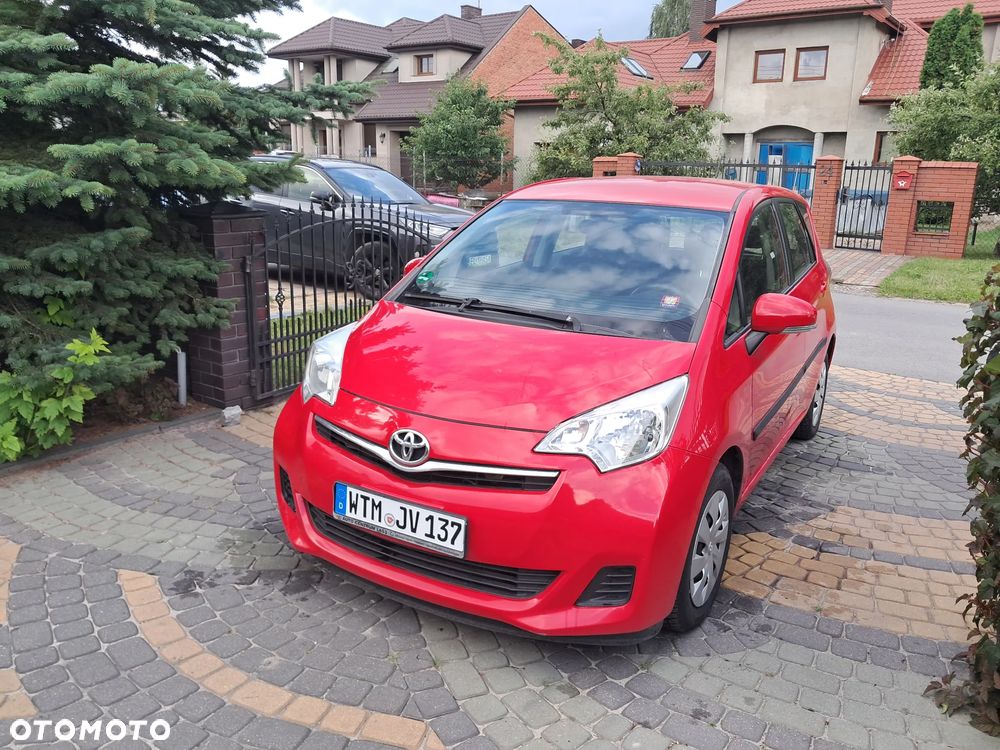 Toyota Verso S 1.33 Luna - 1