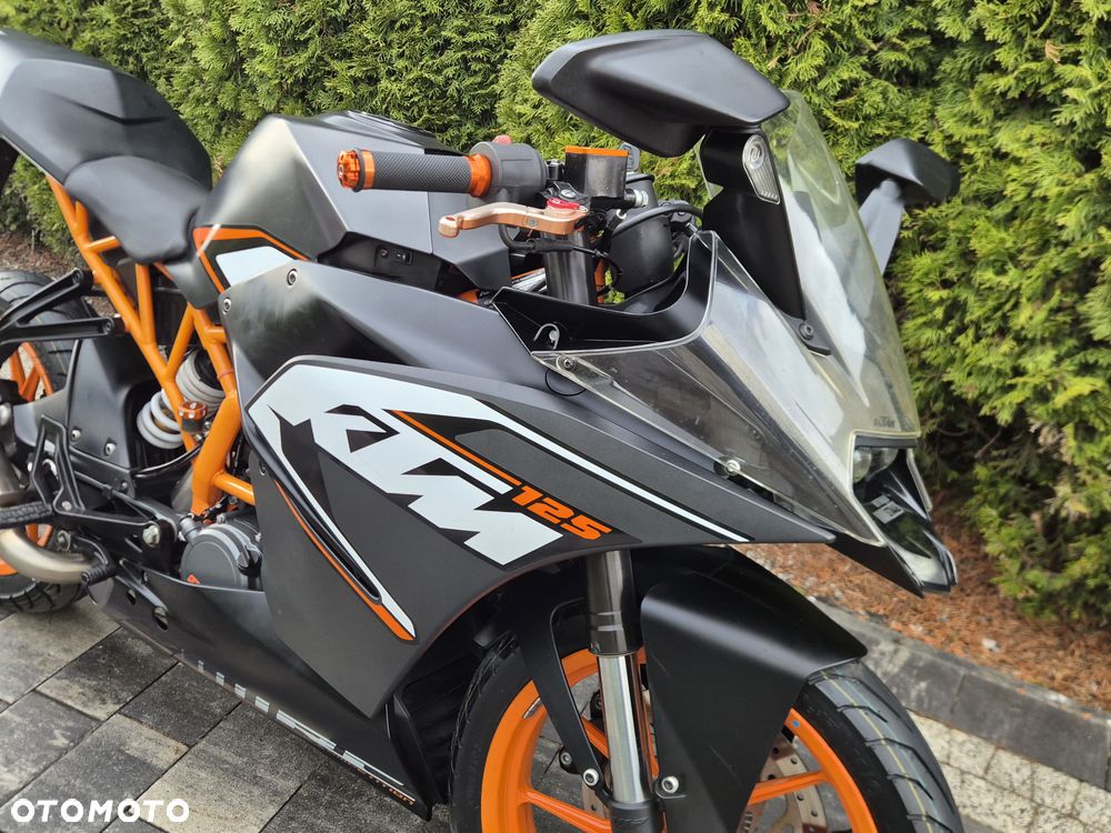 KTM RC 125 - 9