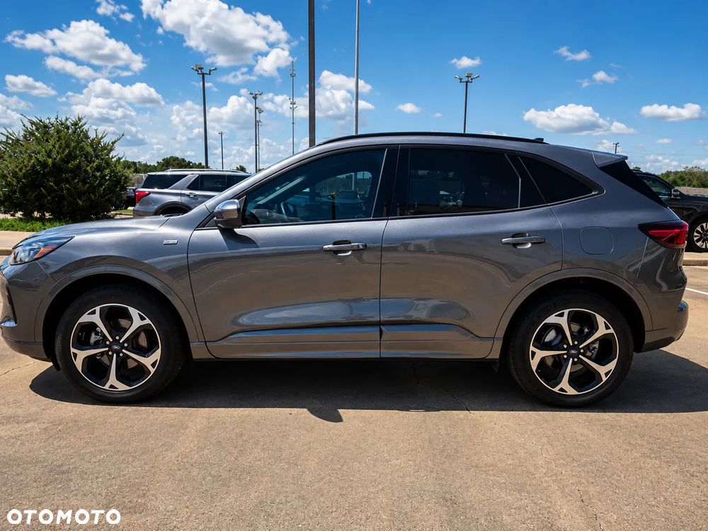 Ford Escape 2.0 EcoBoost AWD Titanium - 5