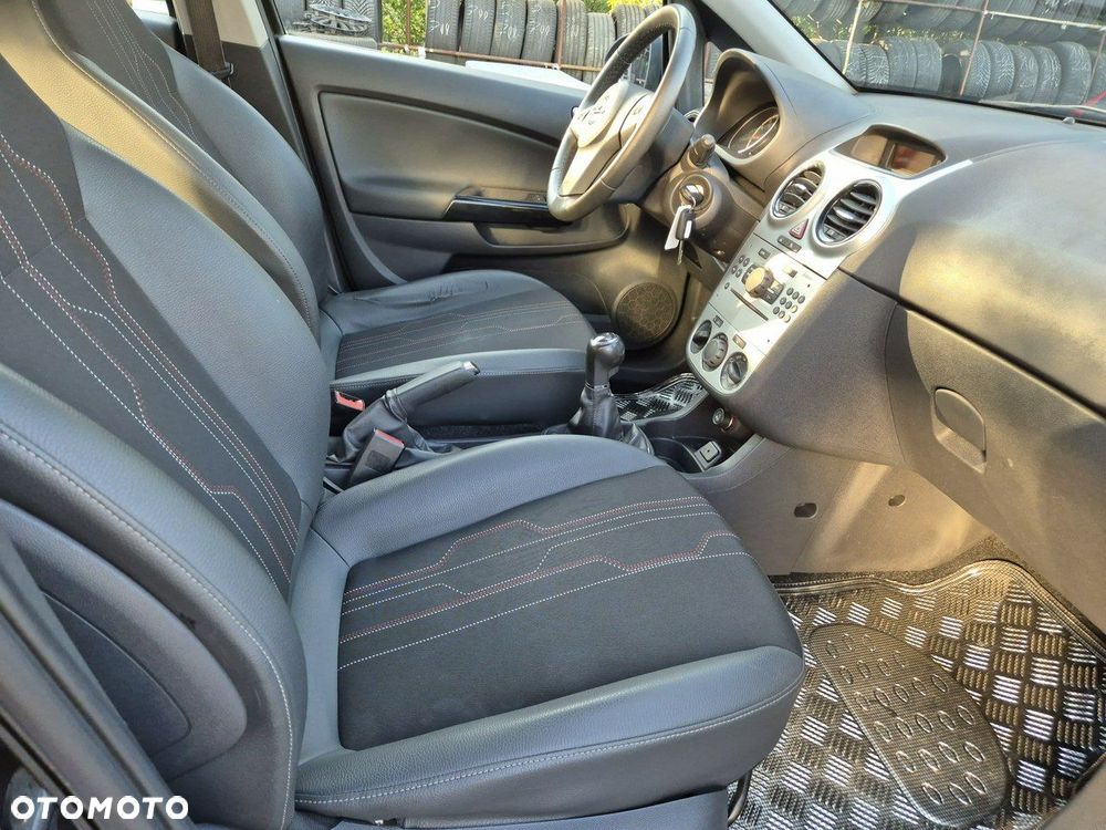 Opel Corsa 1.4 16V 150 Jahre - 28