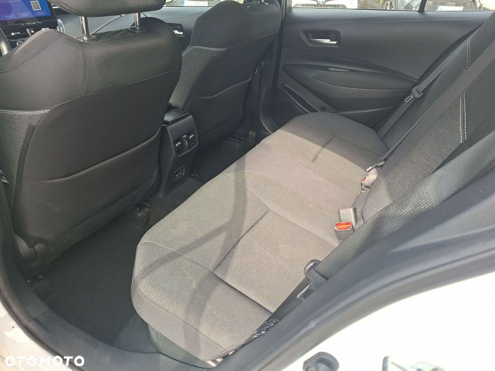 Toyota Corolla 1.8 Hybrid Comfort - 12