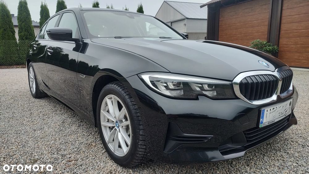 BMW Seria 3 330e Advantage - 17