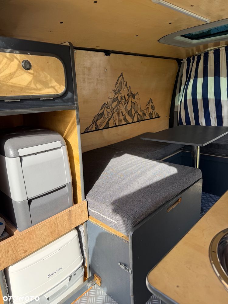 Volkswagen Transporter L1H1 - 16