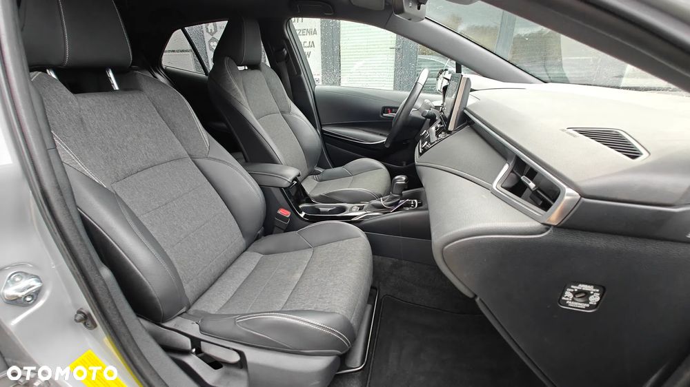 Toyota Corolla 1.8 Hybrid Comfort - 14