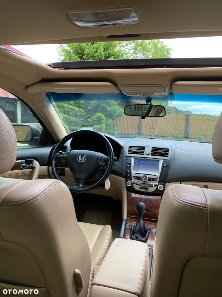 Honda Accord - 9