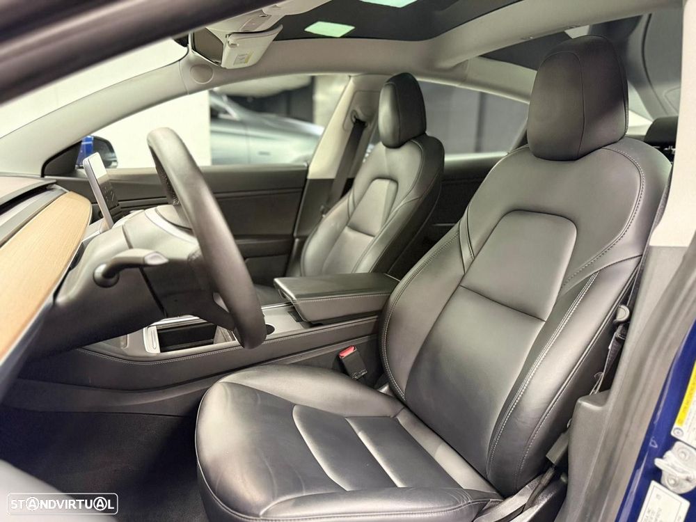 Tesla Model 3 Long-Range Dual Motor AWD - 11