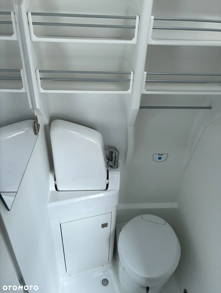 Volkswagen California - 28
