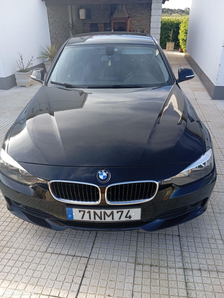 BMW 318 d Navigation Sport Auto - 1